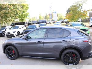 Alfa Romeo Stelvio **Sommerschlussleasing**VELOCE 2.0 Turbo 16V 206kW (280 PS) AT8 - Q4