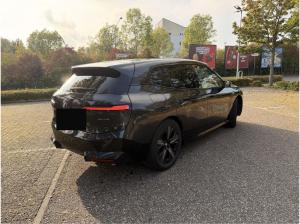 BMW ix xDrive 50