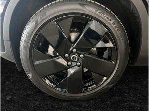 Volvo XC40 Volvo XC40 B3B DKG Plus Black Edition ACC BLIS 360 H&K
