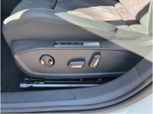Volkswagen Golf VIII Lim. eHybrid Style