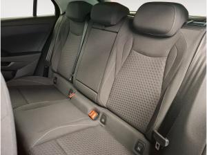 Volkswagen T-Roc 1.5 eTSI Life ACC SHZ RFK LED LM Navi