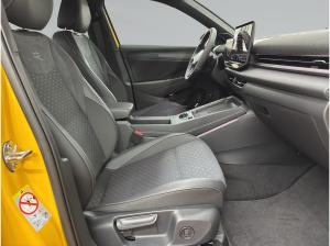 Volkswagen T-Roc 1.5 l eTSI R-Line DSG AHK+Kamera+Navi