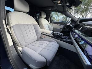 BMW i7 xDrive60 M Sport B&W AHK TV Lounge Pano Massage