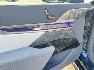 BMW i7 xDrive60 M Sport B&W AHK TV Lounge Pano Massage