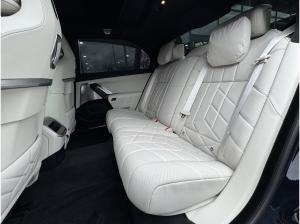 BMW i7 xDrive60 M Sport B&W AHK TV Massage Pano-Sky
