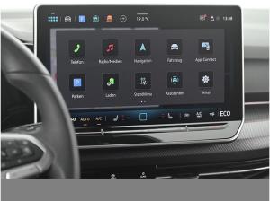 Volkswagen Golf VIII Lim. GTE 1.5 TSI eHybrid DSG - HUD Navi Rear View ACC Keyless Matrix-LED PDC SHZ