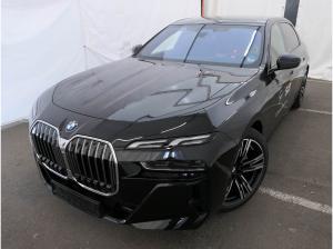 BMW 740