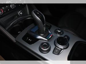 Alfa Romeo Stelvio ***HERBSTAKTION***INTENSA 2.0 Turbo 16V 206kW 280 PS AT8 - Q4