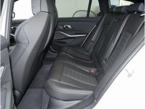 BMW M3 Comp. xDrive Tour.  DrivAss, ParkAss, H/K, Head-Up, uvm.