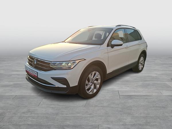 Volkswagen Tiguan TDI Life DSG 4M LED AHK Navi AID HUD ACC RFK SHZ 18"