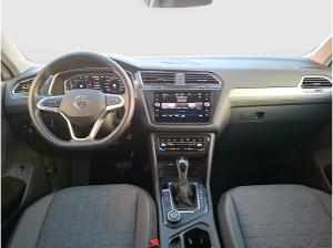 Volkswagen Tiguan TDI Life DSG 4M LED AHK Navi AID HUD ACC RFK SHZ 18"