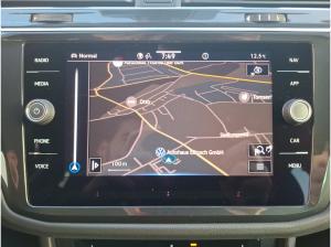 Volkswagen Tiguan TDI Life DSG 4M LED AHK Navi AID HUD ACC RFK SHZ 18"