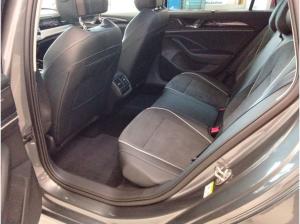 Volkswagen Passat Variant Elegance 1.5 TSI eHybrid DSG  - HUD Matrix-LED AHK Navi Area View SHZ PDC IQ.Drive