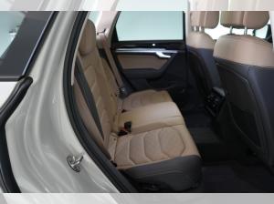 Volkswagen Touareg 3.0 TDI 4M Automatik R-Line Matrix AHK