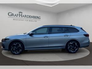 Skoda Superb Combi Sportline 2,0 TDI 150 PS DSG // Mehrere Fahrzeuge sofort verfügbar!!