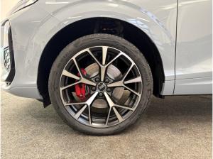 Audi Q3 SUV TFSI qu. S tronic, S line, AHK, Kamera, ACC, Pano, Optik schwarz
