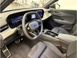 Audi Q3 SUV TFSI qu. S tronic, S line, AHK, Kamera, ACC, Pano, Optik schwarz