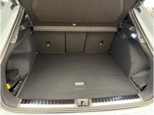 Audi Q3 SUV TFSI qu. S tronic, S line, AHK, Kamera, ACC, Pano, Optik schwarz