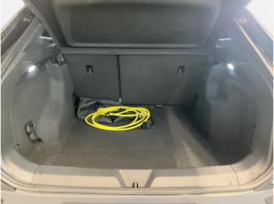 Volkswagen ID.4 Pure Automatik 2xKlima ACC AUT Akustikglas