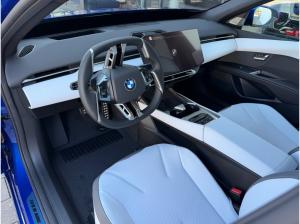 BMW i3 50 xDrive M-Sportpaket First Edition AHK/HUD