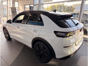 Volkswagen T-Roc 1.5 eTSI OPF DSG R-Line