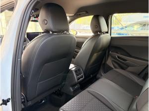 Volkswagen T-Roc 1.5 eTSI OPF DSG R-Line