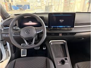 Volkswagen T-Roc 1.5 eTSI OPF DSG R-Line