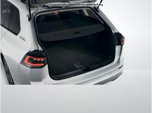 Volkswagen Golf VIII Variant 2.0TDI DSG Goal Matrix ACC AHK