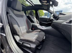 BMW 320 320d M Sport PANO ACC 360° Ad-LED 19 Ad.M.Fahrwerk
