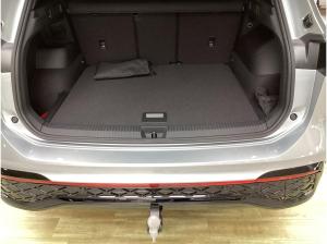 Volkswagen Tiguan Tiguan R-Line *SOFORT VERFÜGBAR!* 2,0 l TDI SCR 110 kW (150 PS) 7-Gang-Doppelkupplungsgetriebe DSG