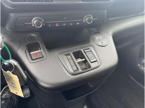 Opel Combo 1.5 Automatik M erhöhte Nutzlast SHK AHK PDC RFK Ladeboden