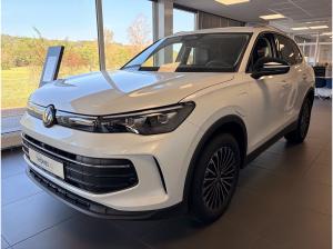 Volkswagen Tiguan (CT1)
