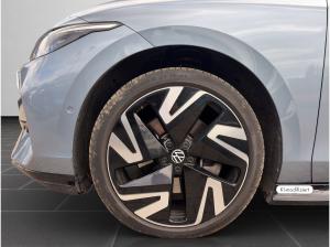 Volkswagen ID.7 GTX Tourer 4MOTION AHK NAVI 360° H&K ACC