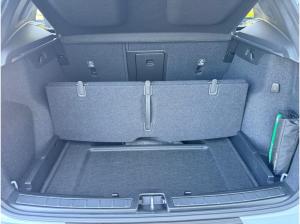 Volvo XC40 B3 Plus Dark 7-Gang Doppelkupplungsgetriebe