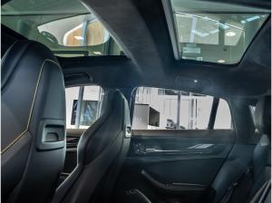 Porsche Panamera GTS Burmester InnoDrive PCCB Rollos HA-Lenkung uvm.