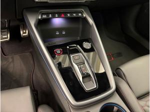 Audi RS3 Sportback, Panorama, 360 Kamera, Matrix, Sport-Abgas, Designpaket rot, Navi Plus