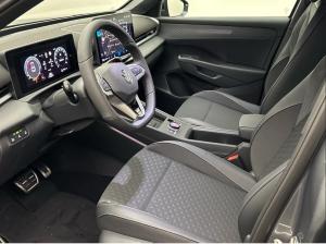 Volkswagen T-Roc R-Line 1.5l eTSI DSG *sofort verfügbar*