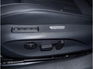 Volkswagen Passat Variant 2.0 TDI Elegance AHK Leder Kamera-360°