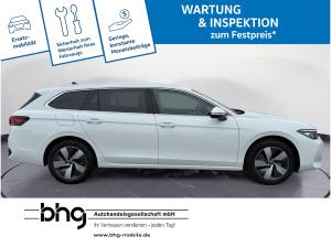 Volkswagen Passat Variant 1.5 eTSI DSG Business AHK Massage