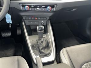 Audi A1 S line 25 TFSI 70(95) kW(PS) S tronic*S-Line*LED