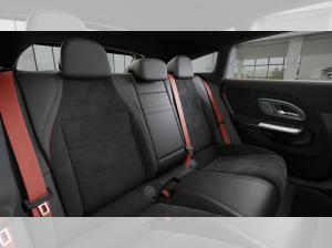 Mercedes-Benz CLA 200 4MATIC Shooting Brake