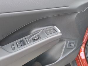 Volkswagen T-Roc 1.5 eTSI DSG R-Line+AHK+WR+NAVI+5JAHREGARA