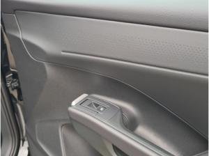 Volkswagen T-Roc 1.5 eTSI DSG R-Line+WR+MATRIX+NAVI+5JAHREG