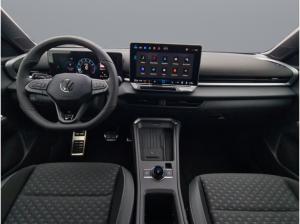 Volkswagen T-Roc 1.5 eTSI DSG R-Line+WR+MATRIX+NAVI+5JAHREG