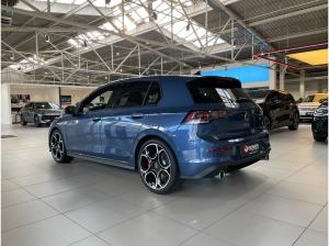 Volkswagen Golf GTI BlackStyle TSI DSG HUD R-KAMERA SpurW NAVI