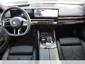 BMW i5 eDrive40 Touring/M-Sport/AHK/pano./DrivingAss.Prof./Autobahn./Klimat.Sitze/B&W/Head-Up/Adapt.Fahrw.P