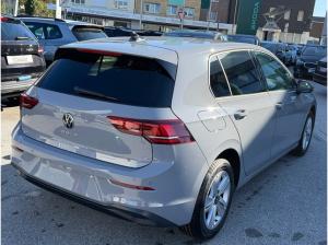 Volkswagen Golf VIII 1.5TSi Life Standheiz.Navi R-Kamera Soundsys. Head-up