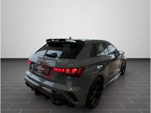 Audi RS3 Sportback Matrix VMax 280 km/h Keramik Assistenzpakete