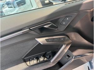 Audi RS3 Sportback Matrix VMax 280 km/h Keramik Assistenzpakete