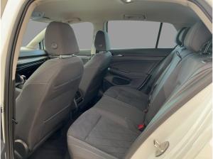 Volkswagen Golf VIII 1.5 TSI Style Navi LED SHZ ACC PDC